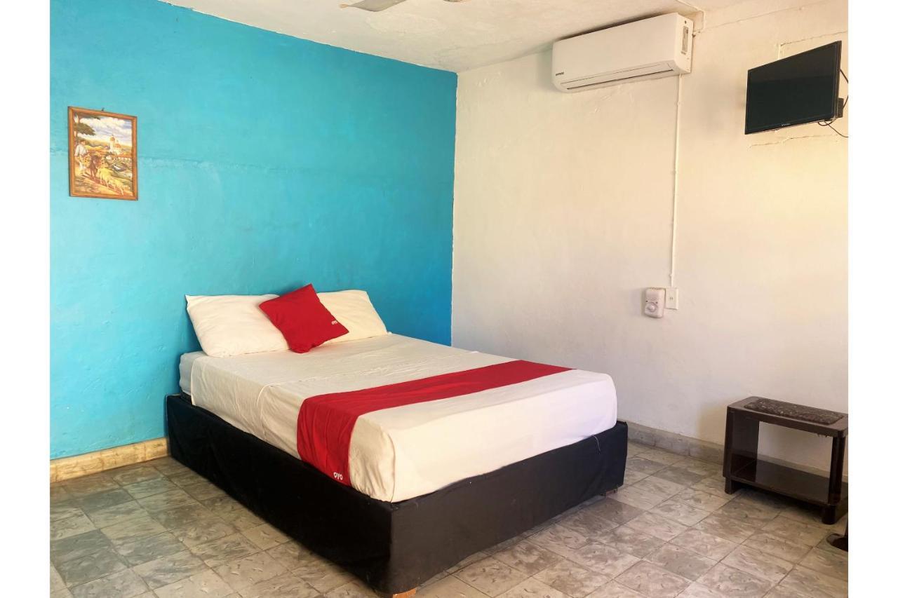OYO Posada Espinosa Mérida Exterior foto